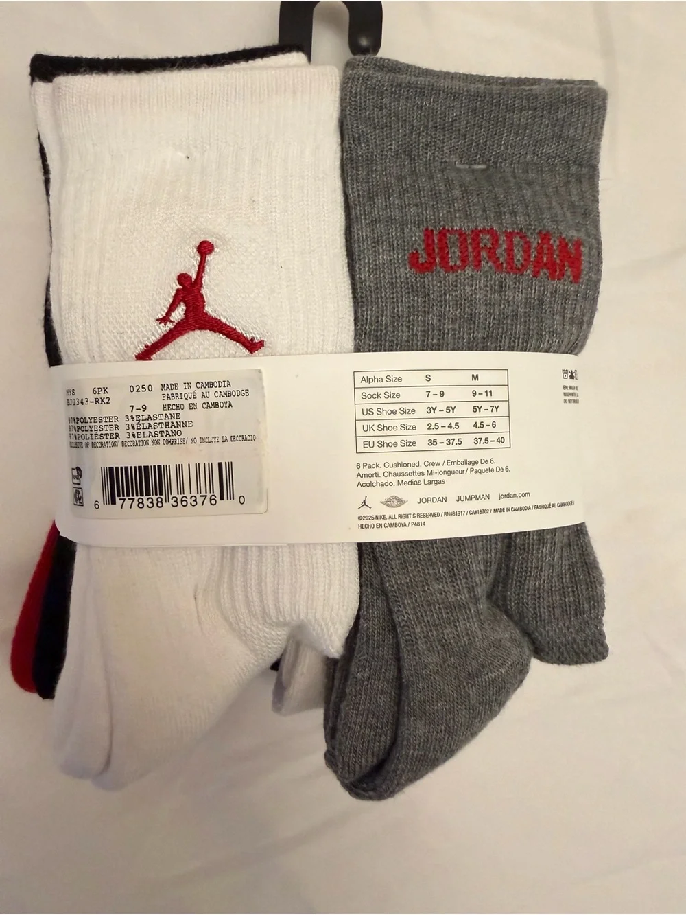 Jordan Kids Crew Socks 6-Pack in Black and Red